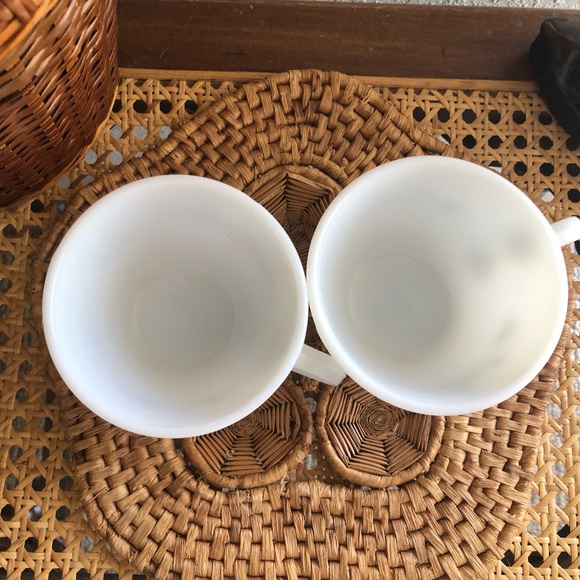 Pyrex Ribbon Bouquet Coffee Mugs/Cups Set of 2 Gray and White Flowers - Picture 4 of 8